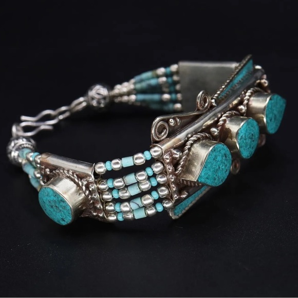 Tibetan silver gemstone ethnic bracelets - Picture 14 of 14